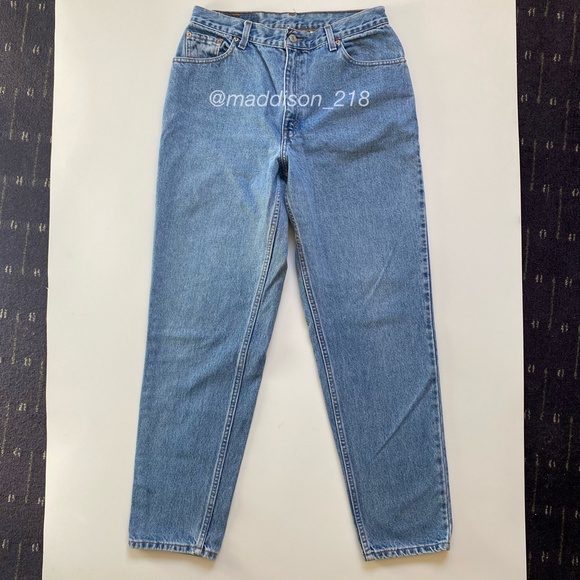 Levis Vintage 550 High Rise Straight Leg Dad Jeans 31” waist - Picture 4 of 15